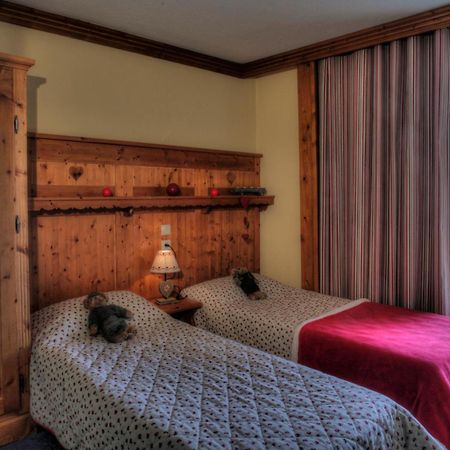 Le Cheval Blanc - Village Montana Валь-Торанс Экстерьер фото