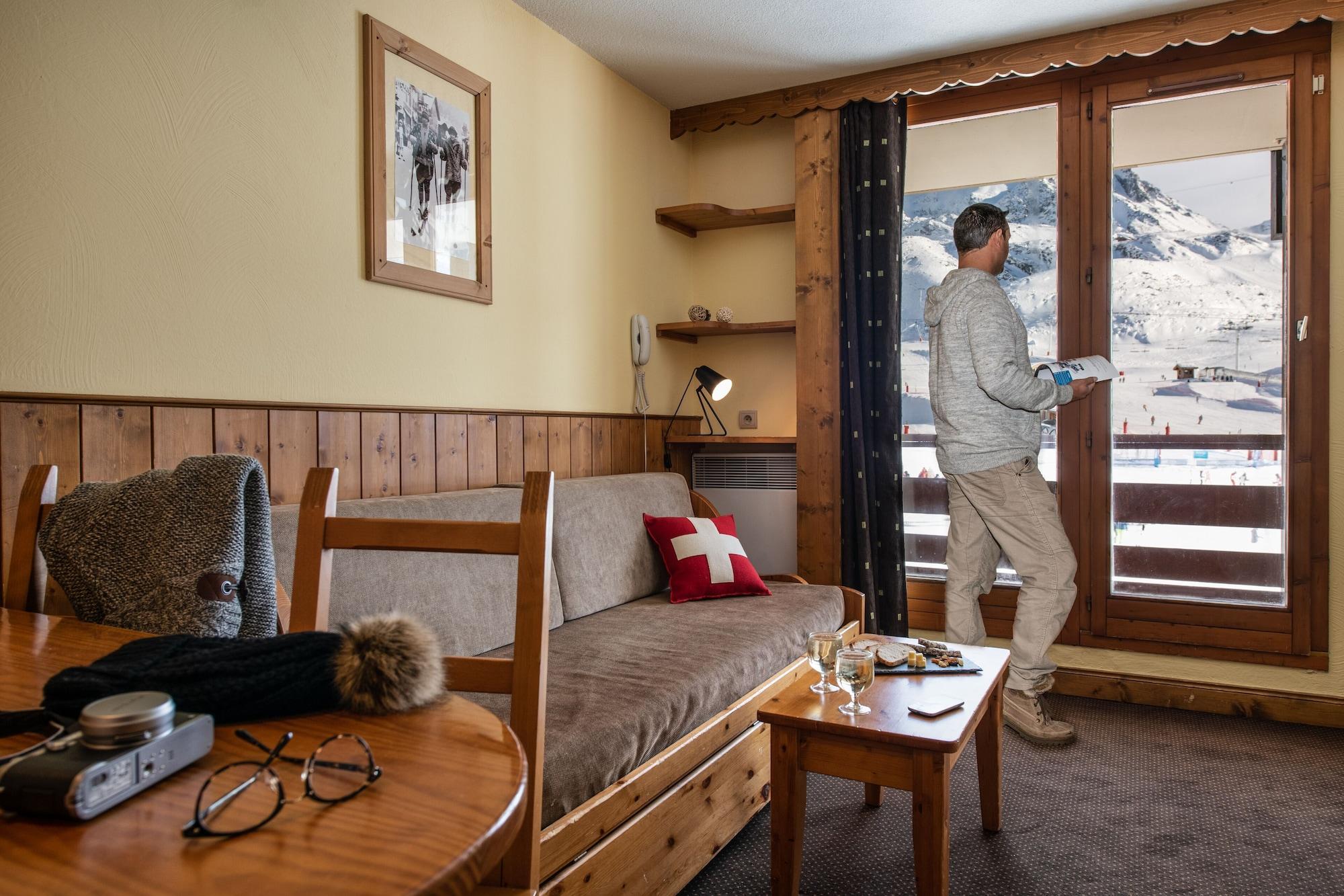 Le Cheval Blanc - Village Montana Валь-Торанс Экстерьер фото
