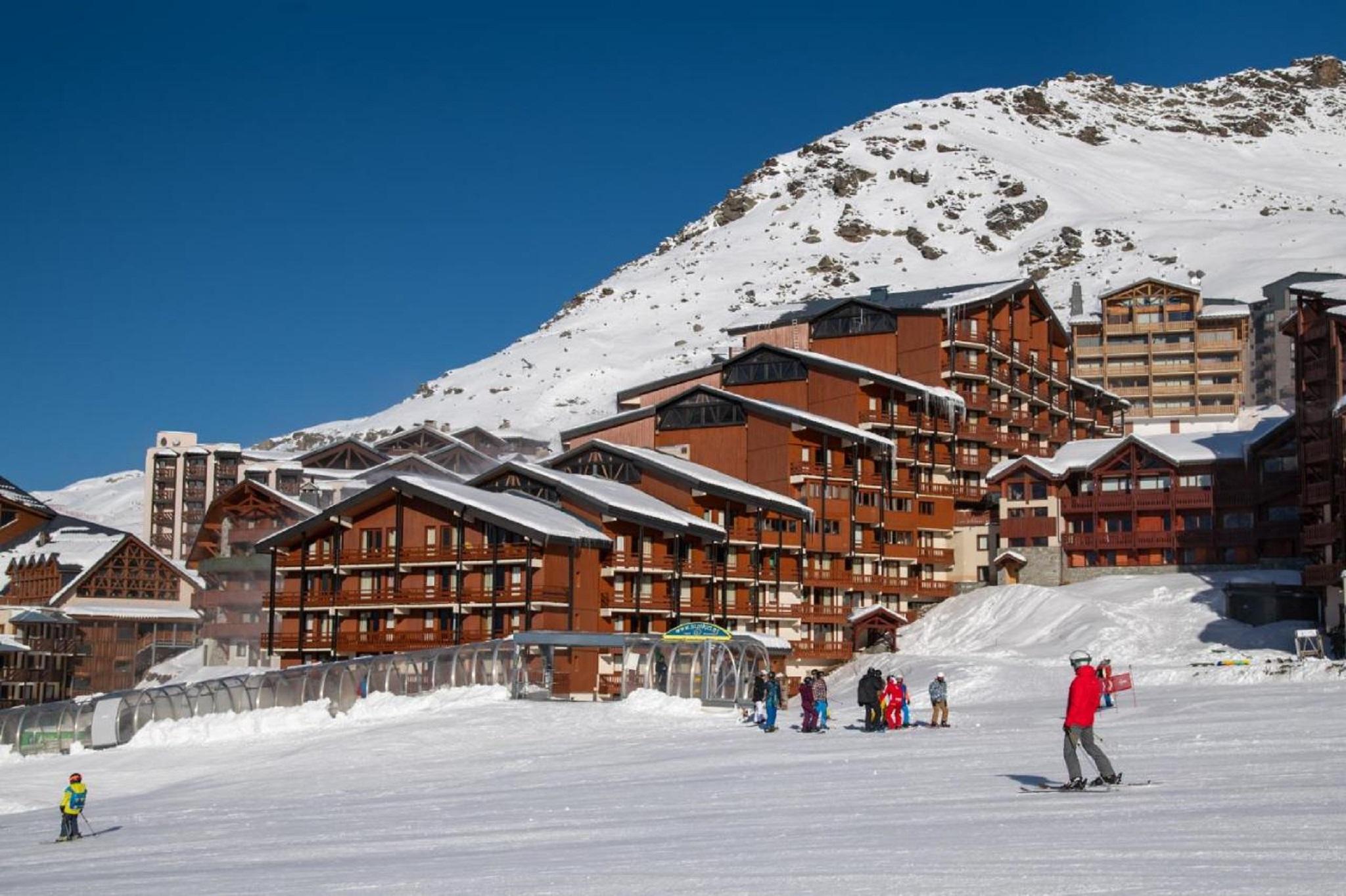 Le Cheval Blanc - Village Montana Валь-Торанс Экстерьер фото