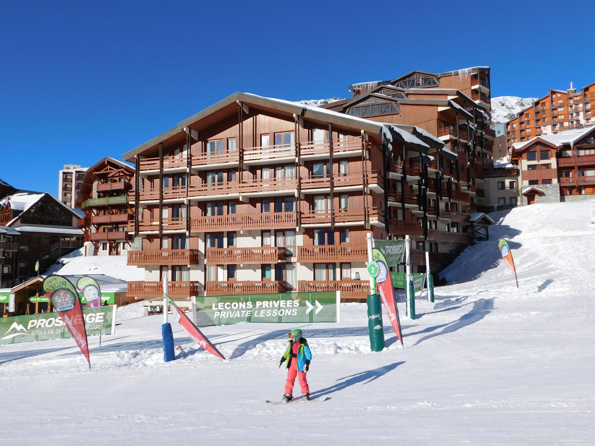 Le Cheval Blanc - Village Montana Валь-Торанс Экстерьер фото