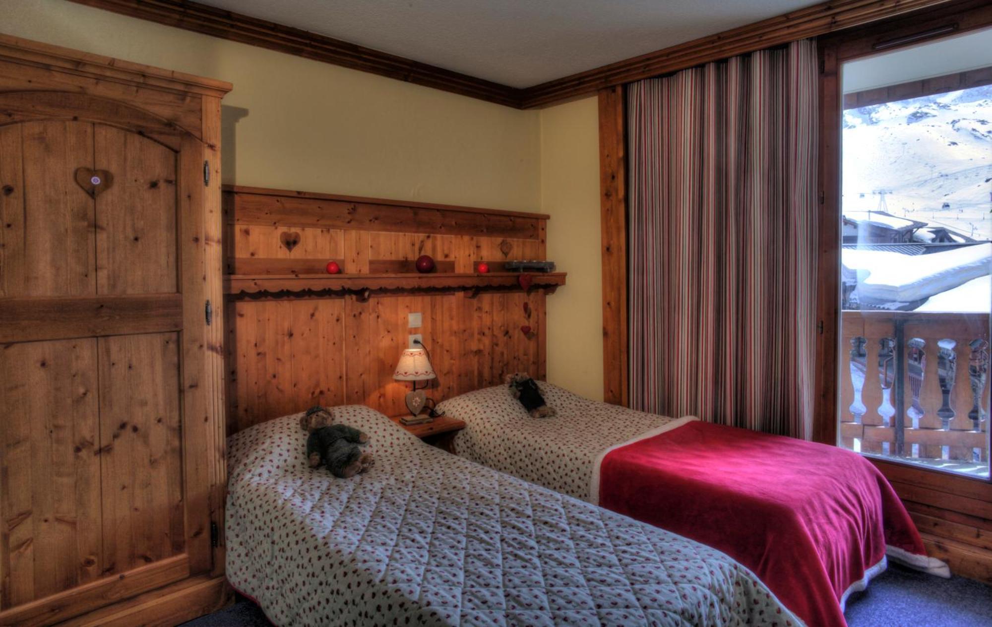 Le Cheval Blanc - Village Montana Валь-Торанс Экстерьер фото
